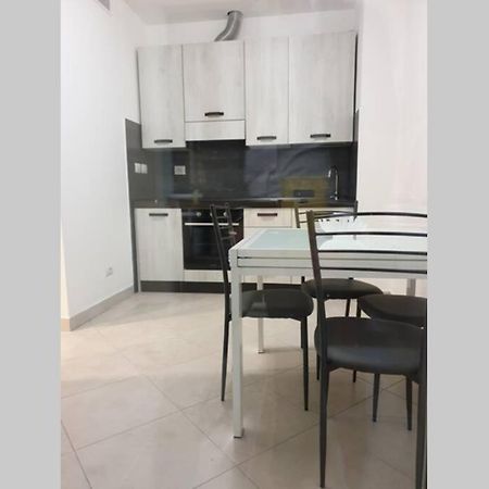 Residance Il Piviere App 37 Apartment Каламброне Екстериор снимка
